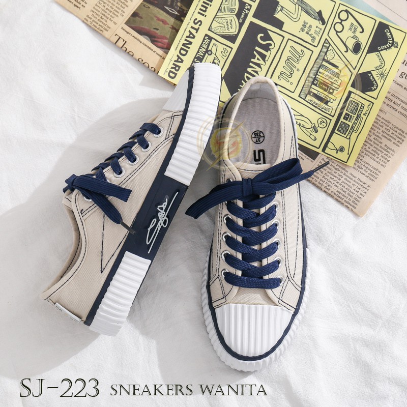 【OOS】Sepatu Sneakers Wanita Casual Wear ala Back To School Import Kualitas Super Premium - Cream 223