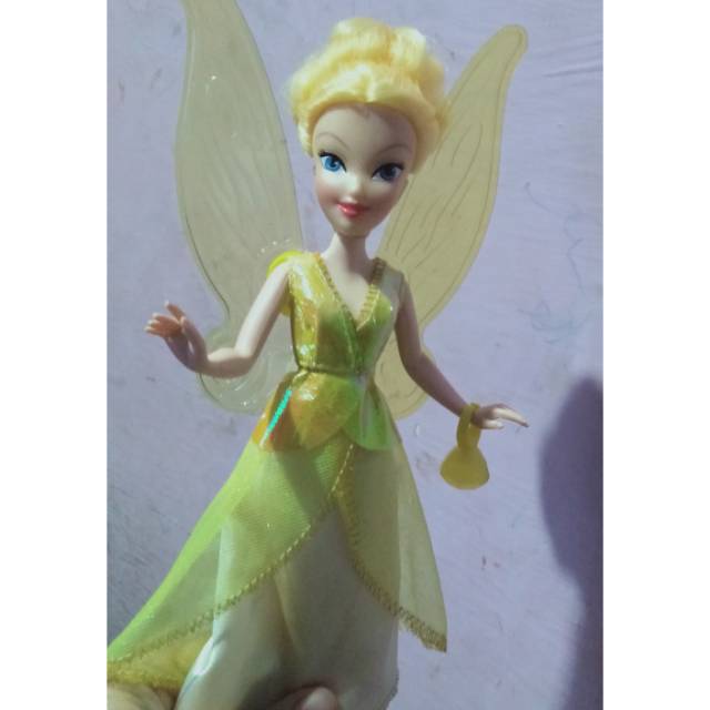 Boneka barbie disney peri queen Clarion