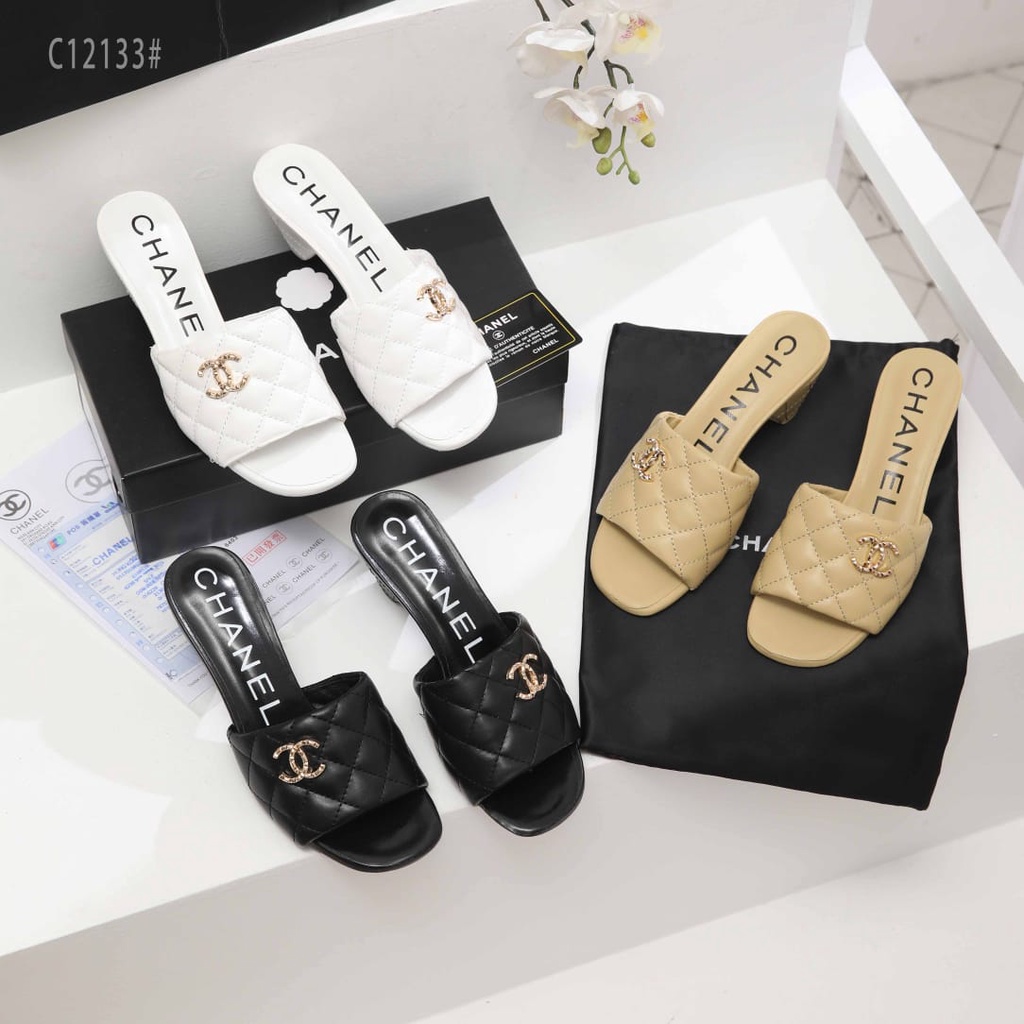 Ch Mules Leather With logo Sandal C12133