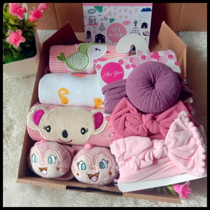 

Baby Hampers / Baby Gifts / Kado Bayi Perempuan / Kado Lahiran