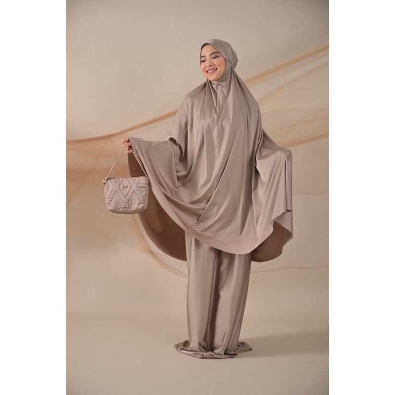 Mecca Prayer Set LOCAL.ID