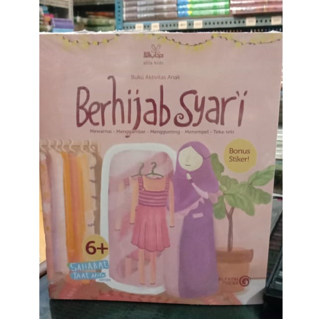 Buku Berhijab Syar’i