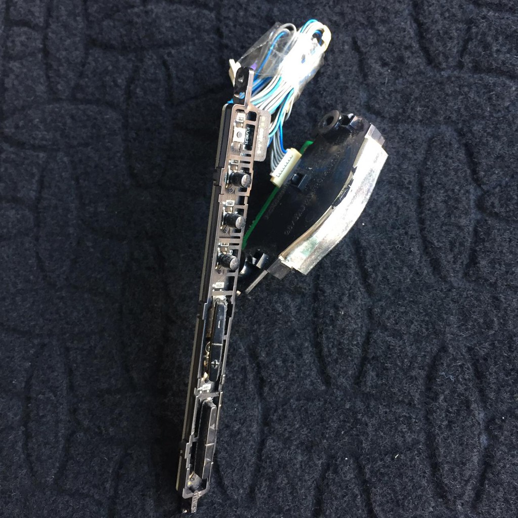 TOMBOL - SENSOR IR - TOMBOL SENSOR TV LG 26LH20R - 26 LH 20 - 26 LH - 26LH - 26 - R