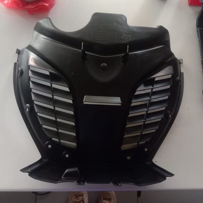 Paru-Paru All New NMAX Fender Inner Original Yamaha B6H-F1552-01
