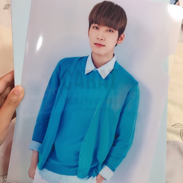 Seventeen Official Fanclub 2nd Carat (Wonwoo L-Holder)