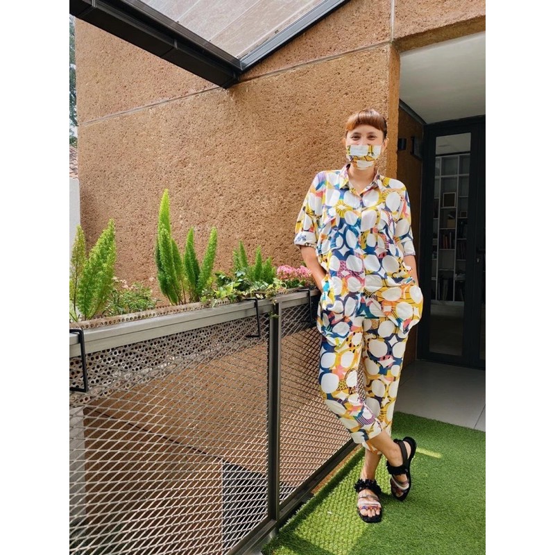 [BOOKED] Roundy shirt by Calla The Label