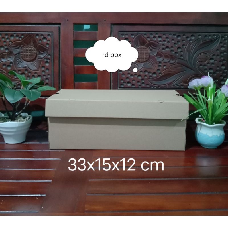 

kardus/box/kotak/dus 33x15x12 cm kotak sepatu,box souvenir,kotak kado,
