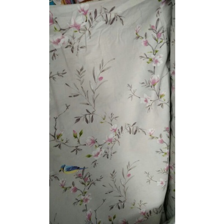 sprei jepang dan bedcover motif grey flower