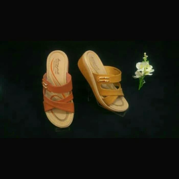 SANDAL WANITA HOMYPED FABRIELLA N55 CREAM & ORANGE