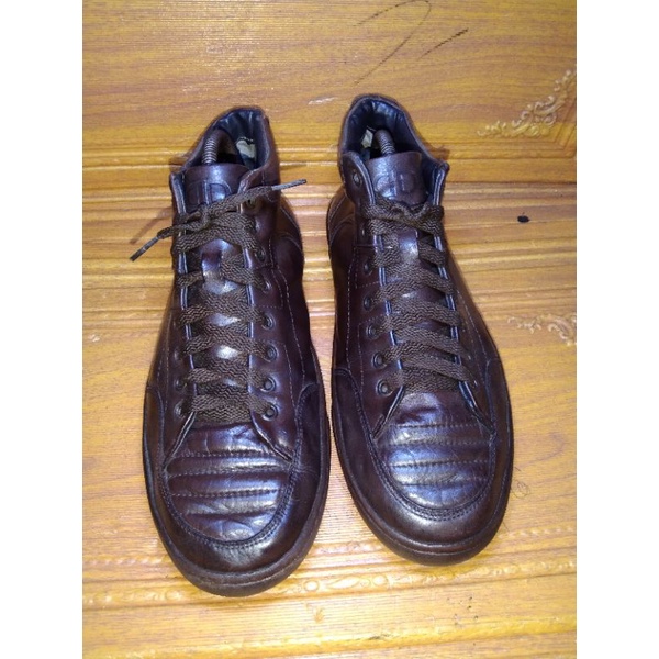 Sepatu Sneaker Boots Democrata Carace 41,