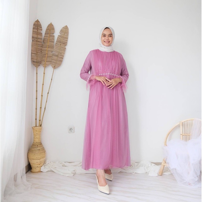 Aqila dress