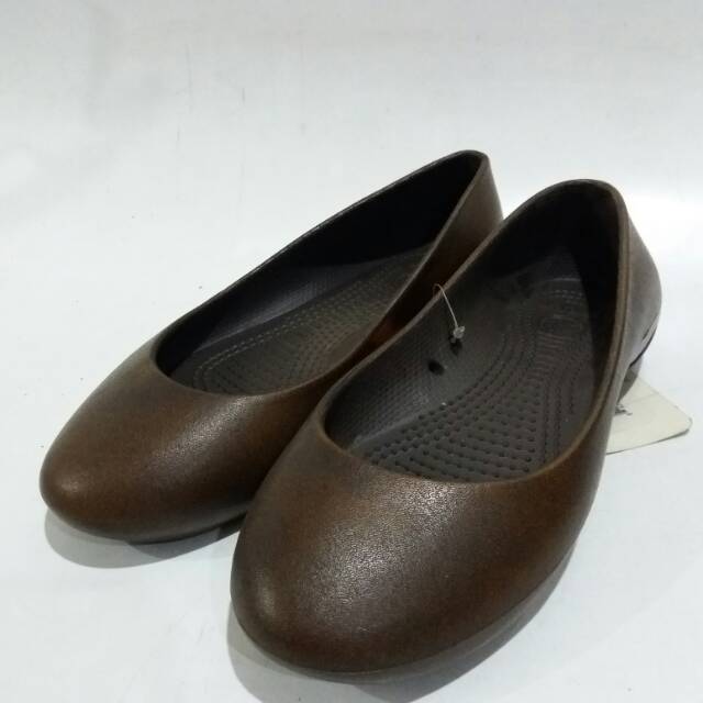 Sepatu flatshoes wiona crocs woman