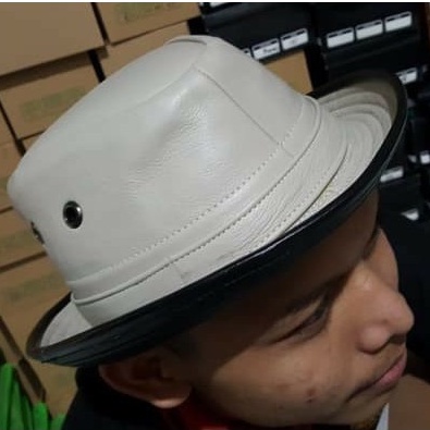 Topi Pria Tompi Asli Kulit 100% Bergaransi Original Hand Made Garut Keren Mewah Elegan Waterproof