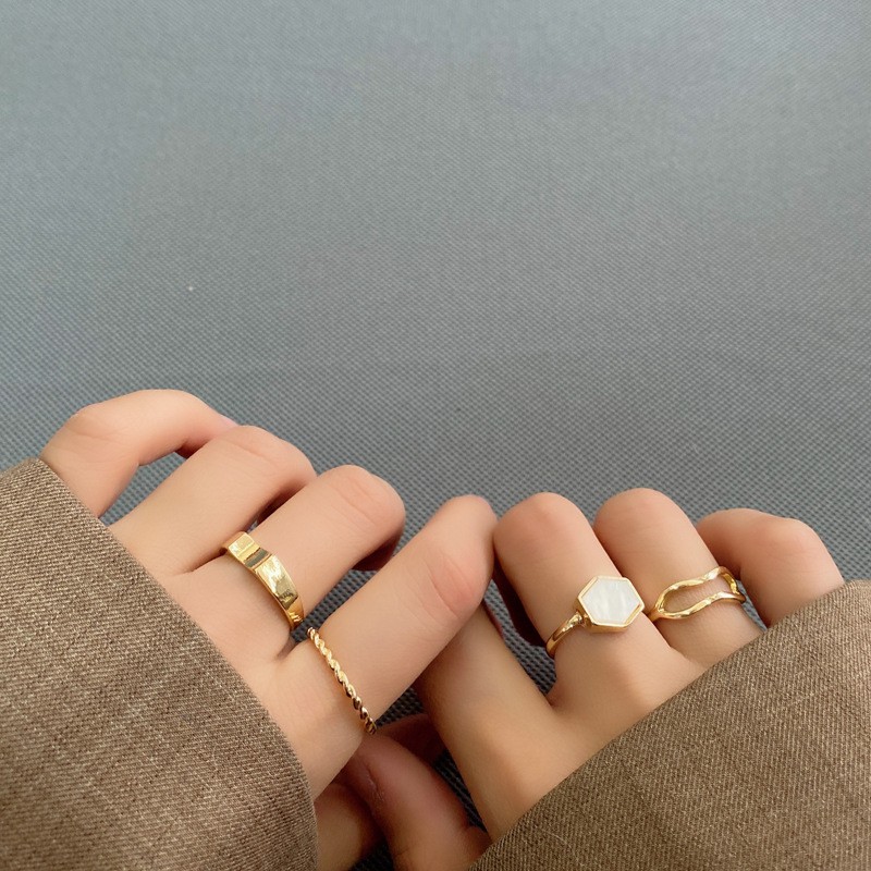 4pcs / Set Cincin Jari Dua Lapis Untuk Wanita