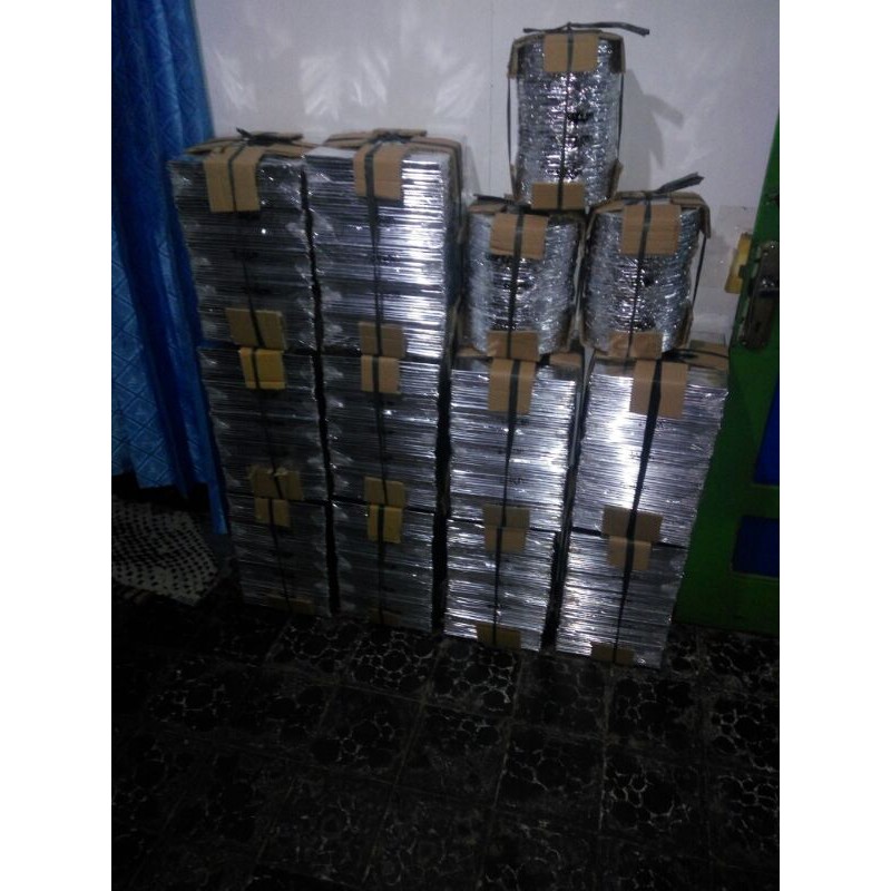 

alas tart kotak bahan karton UK 30cm/ lusin isi 12 pcs