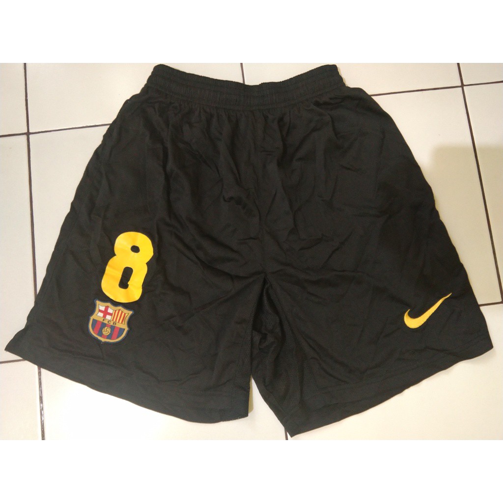 Celana/Short Jersey Barcelona/Barca 8 hitam KW Thailand Grade AAA