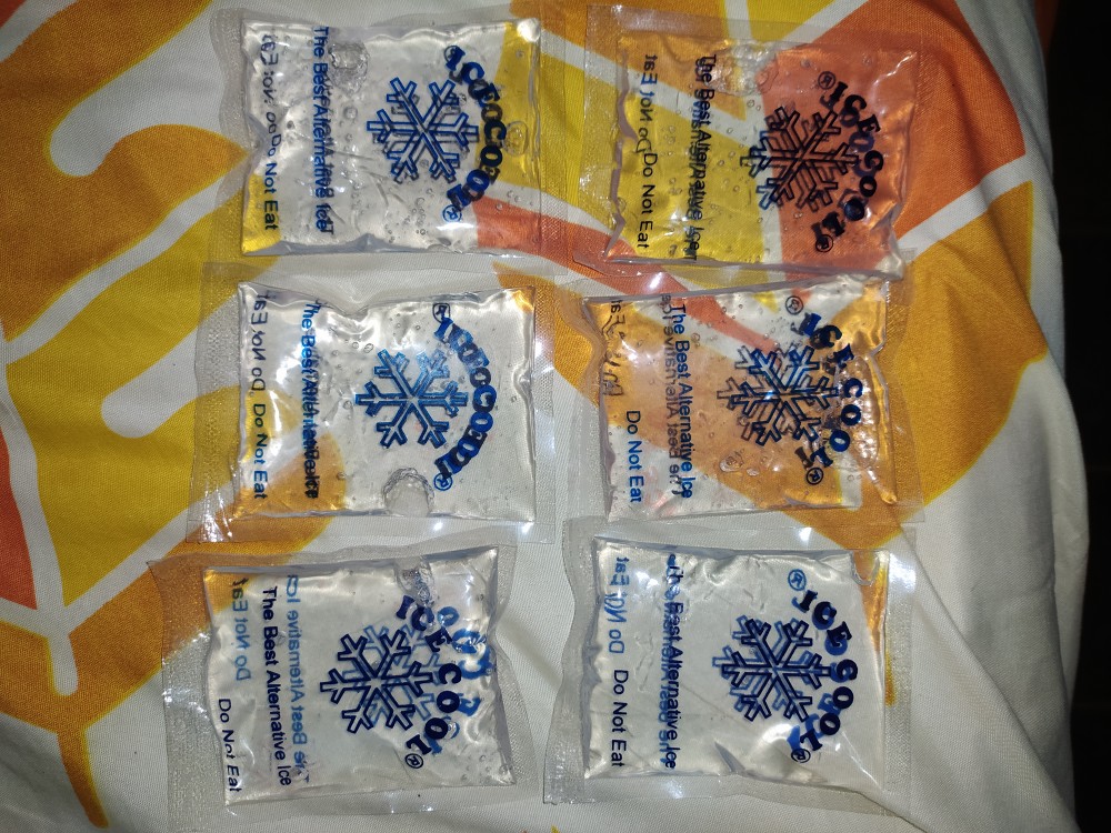 Blue Es ( A ) / Es Gel / Cooler Es / Model Blue Ice / Ice Gel Kecil