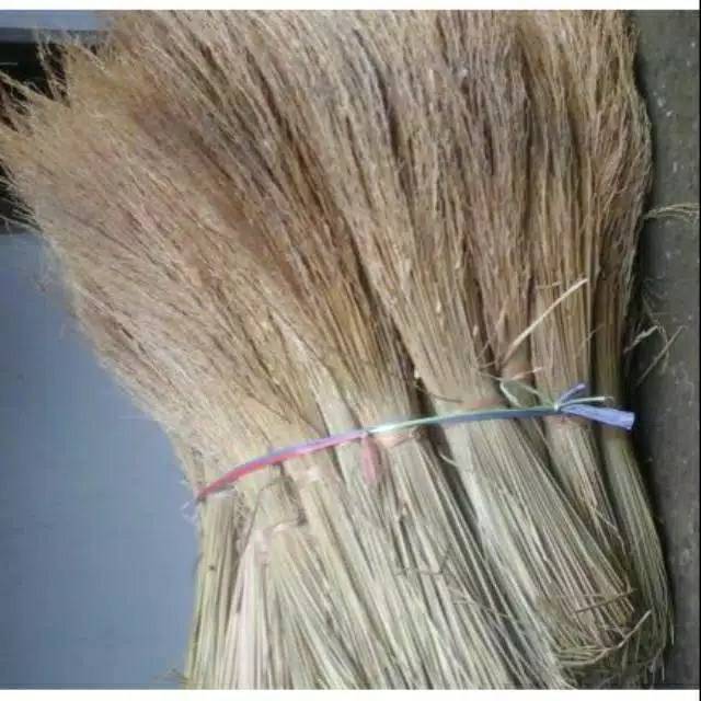 

Jerami kering bersih netto 1kg