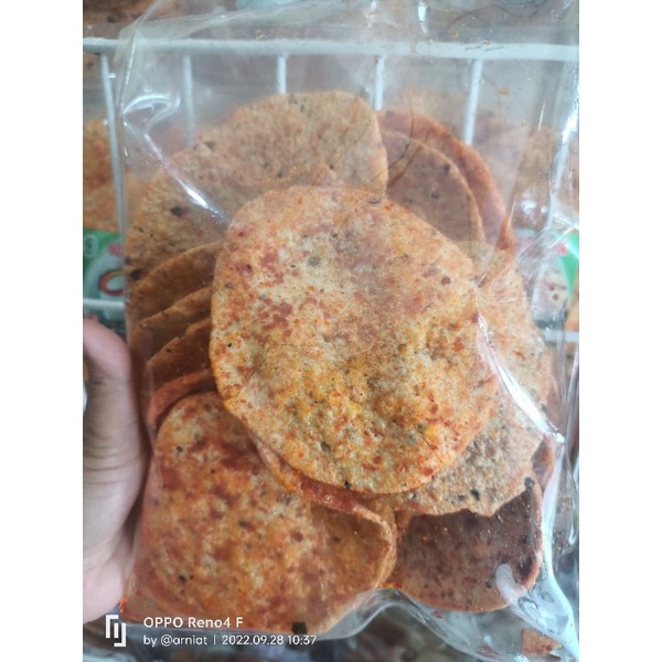 

Kerupuk Ubi balado rasa jengkol - Cemilan Khas Pariaman Minang Padang