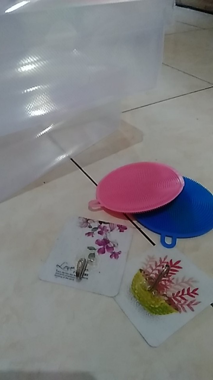 Spon Pembersih / Sikat Pembersih Peralatan Makan / Spoon Silicone Dapur Serbaguna