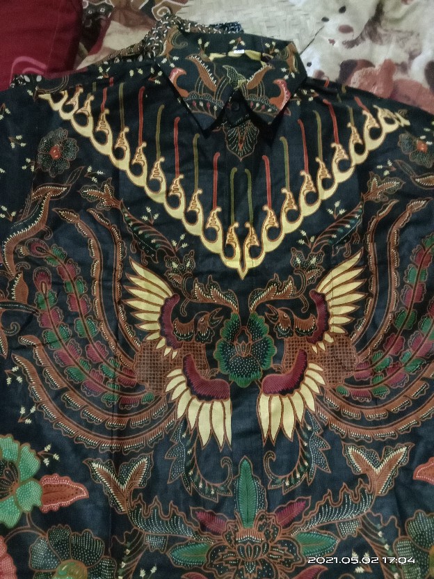 Baju Kemeja Batik Pria Lengan Panjang