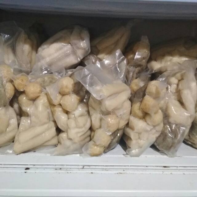 

Pempek ikan isi 20pc