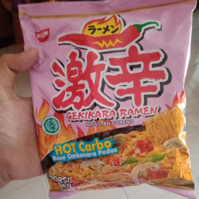 

NISSIN GEKIKARA RAMEN GORENG HOT CARBO RASA KARBONARA PEDAS 120 GRAM / MIE INSTAN GORENG