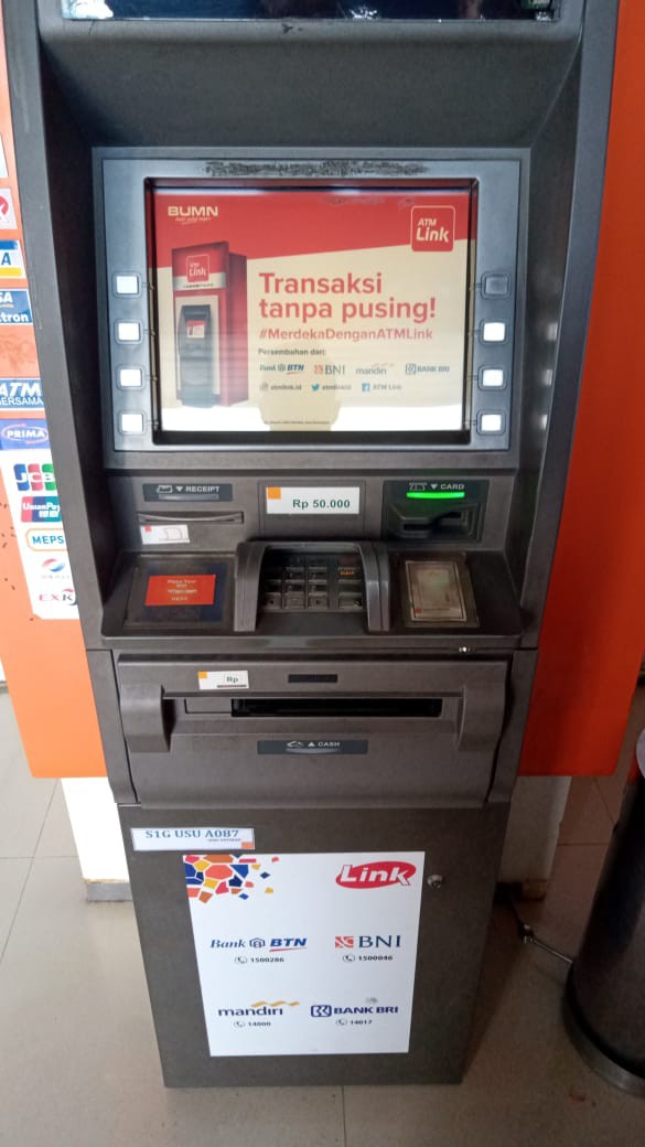 Plastik Fiber Pagar 0.6mm Maxilon Lite Motif Petak Lebar 1 Meter