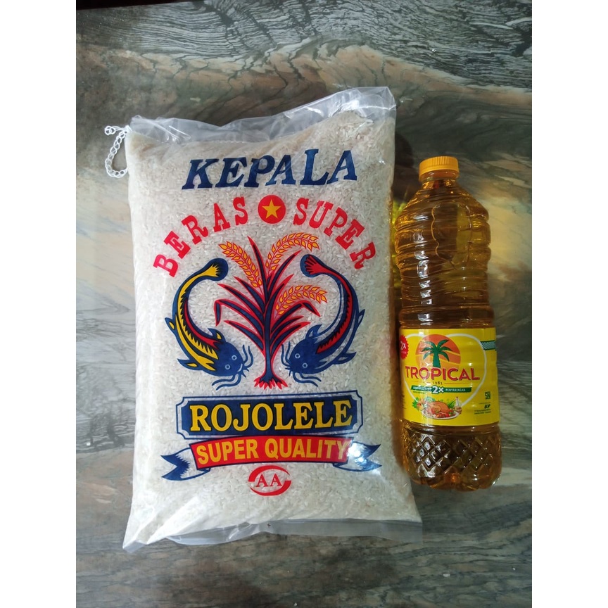 

Paket Ekonomis Beras 5 Liter Rojolele + minyak goreng 1 Liter