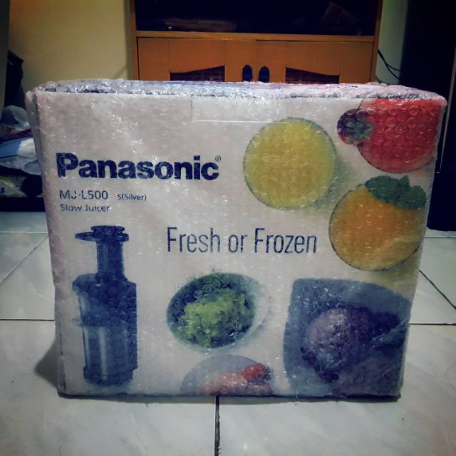 Panasonic MJL500 Slow Juicer