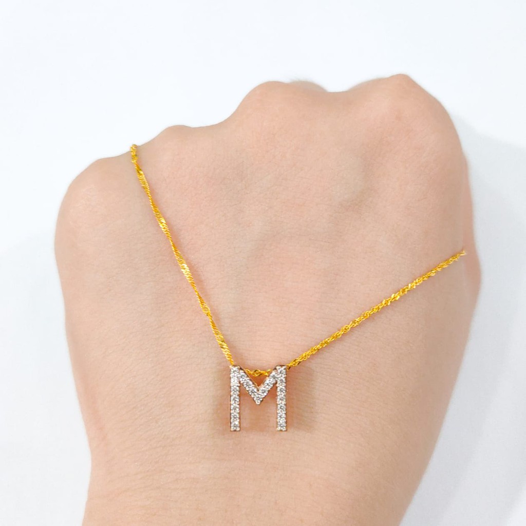Set Kalung dan Liontin Prilly Huruf M Elegant Emas Asli