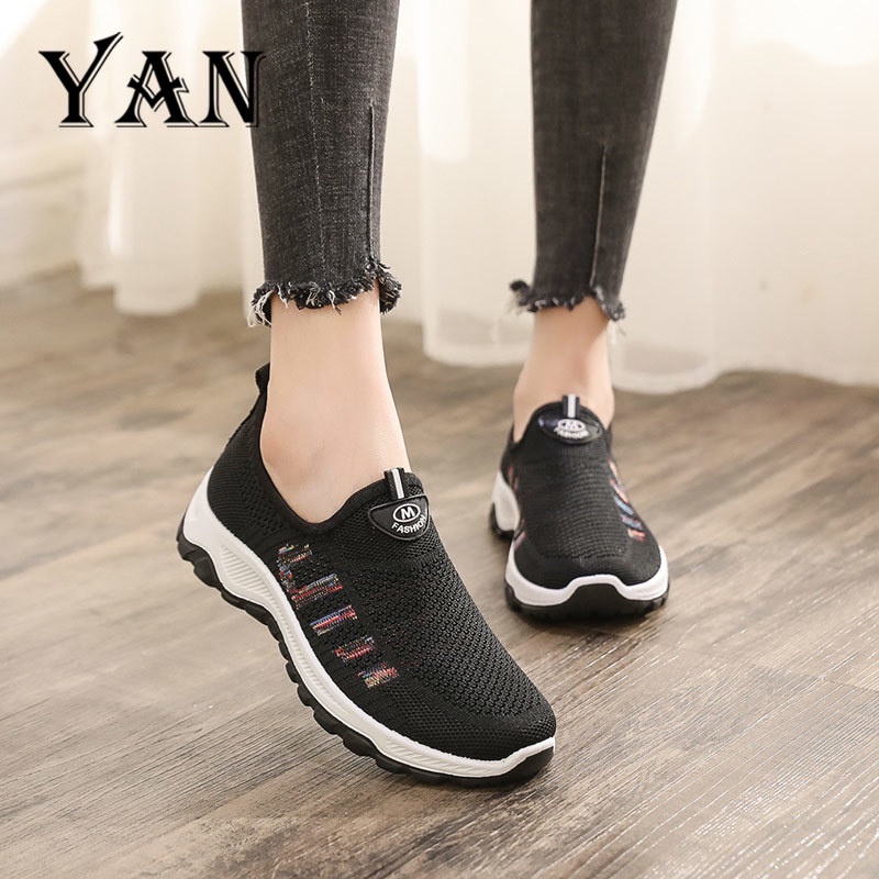 YAN Sepatu Wanita Sepatu Slip On Bernapas Sepatu Sneakers Wanita