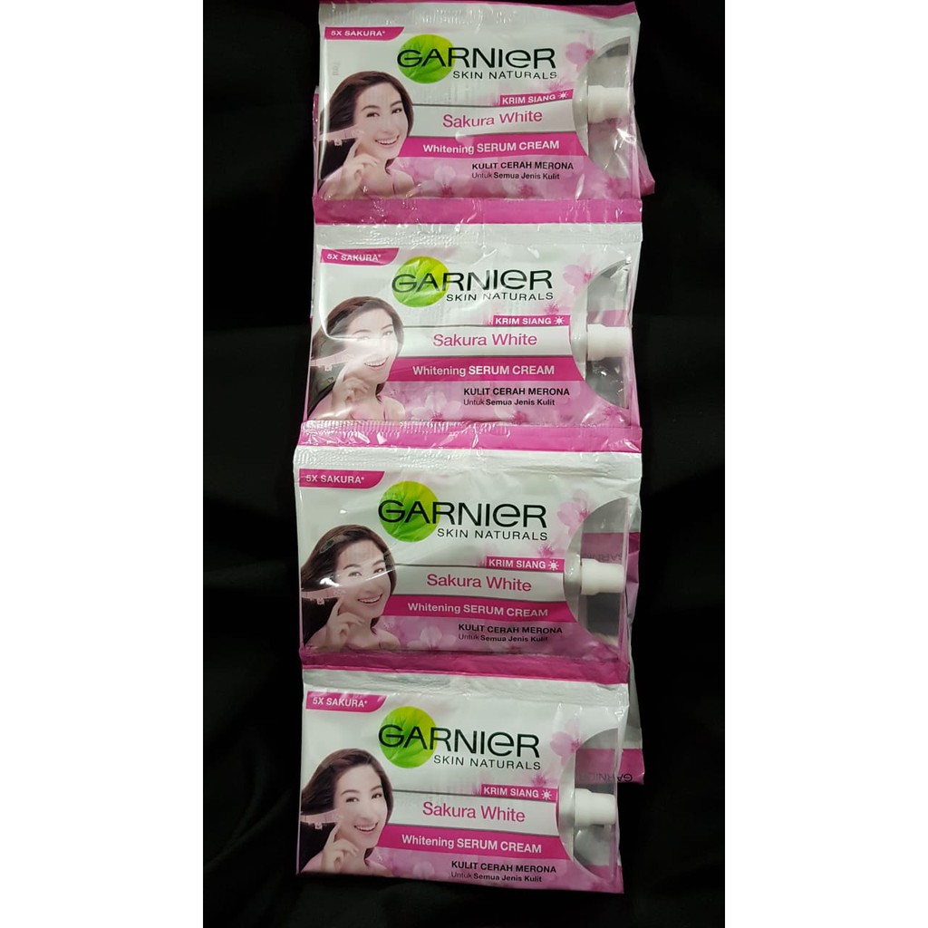 Sachet Garnier Sakura White Whitening Serum Cream 7 Ml Shopee Indonesia