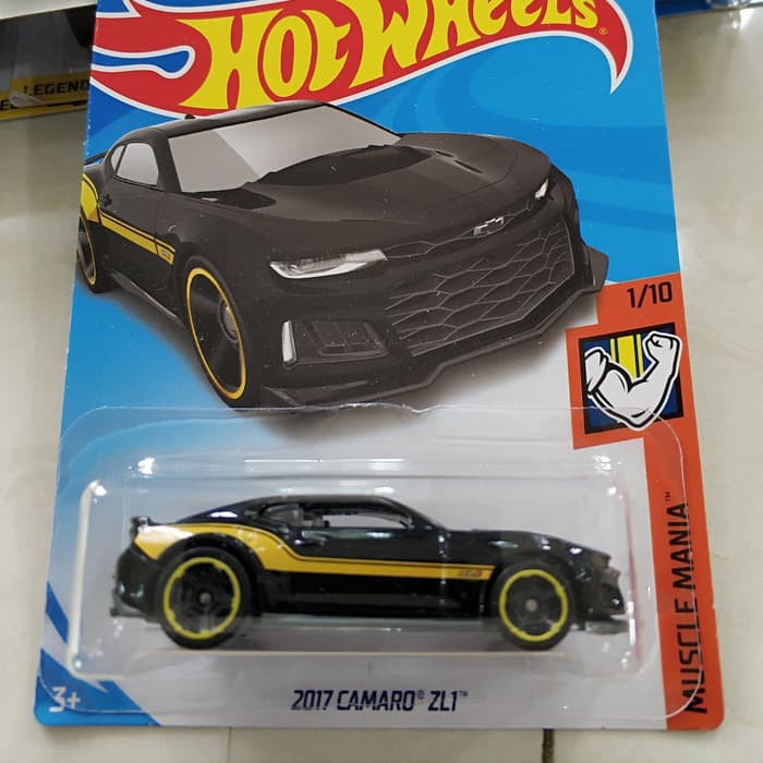 B0329HOT WHEELS  HOTWHEELS2017 CAMARO ZL1HITAM