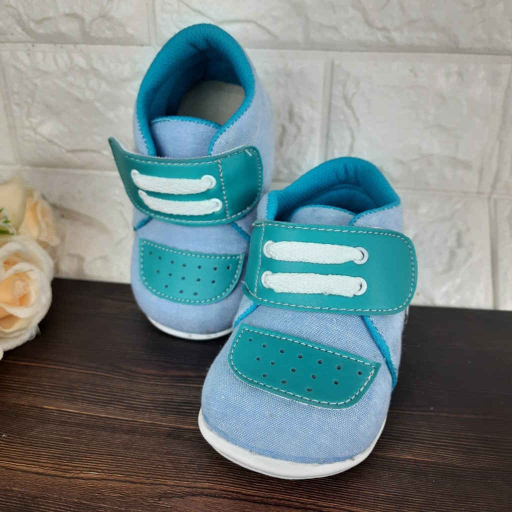 [TAMAN SEPATUKU] SEPATU TRENDY MURAH SNEAKER ANAK LAKI-LAKI BABY SHOES 12 3 TAHUN SOL BUNYI CIT CIT GAX10