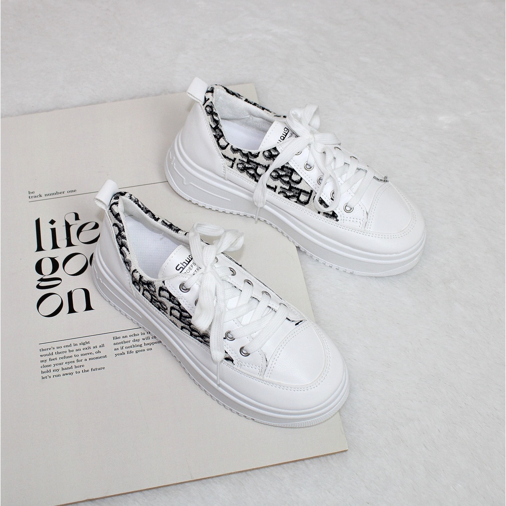 Free BOX Sepatu Wanita Sneakers Wanita Model Korea Import Premium Quality Sepatu Sneakers Wanita Import Sepatu Wanita Kasual Polos Tali Premium Quality NS669D