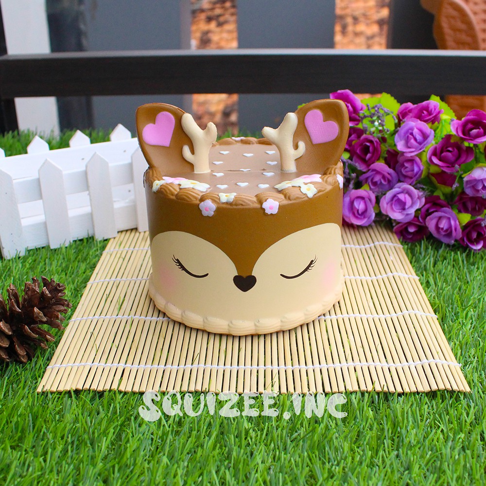 Squishy Deer Cake Super Jumbo Licensed 