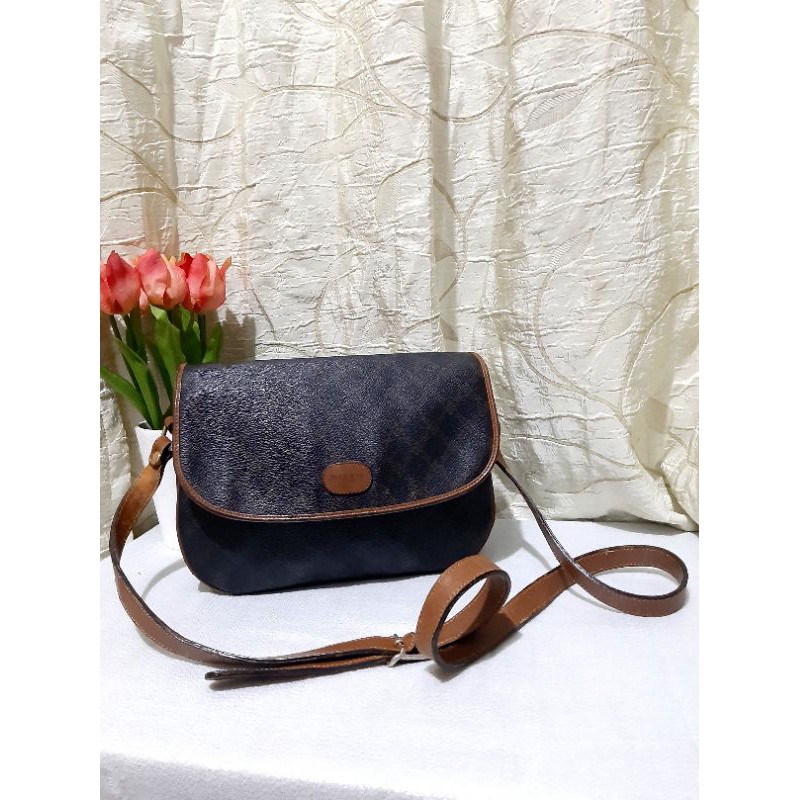 Vintage BALLY Shoulder / Sling bag