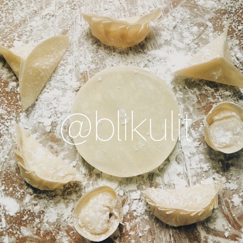 

TERLARIS SANGATTT!! kulit dimsum kulit gyoza kulit siomay kulit dumpling tipis dan kenyal