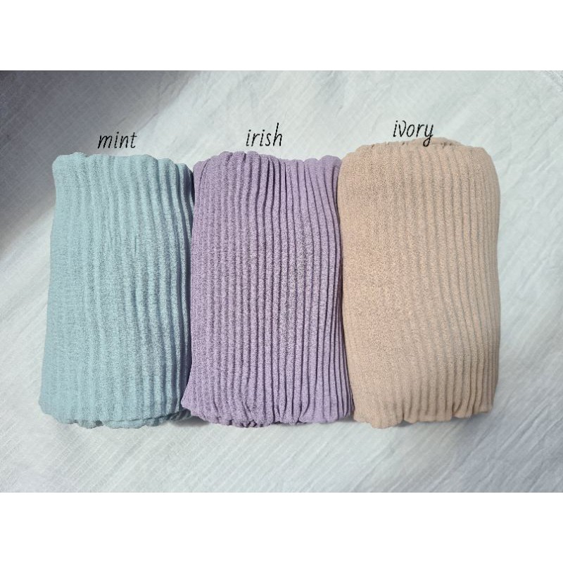 Elea Shawl