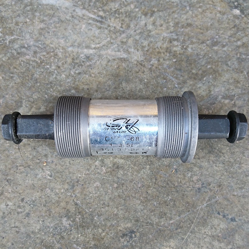 Bottom Bracket BB Kotak CH Chin Haur 113 118 122 Taiwan