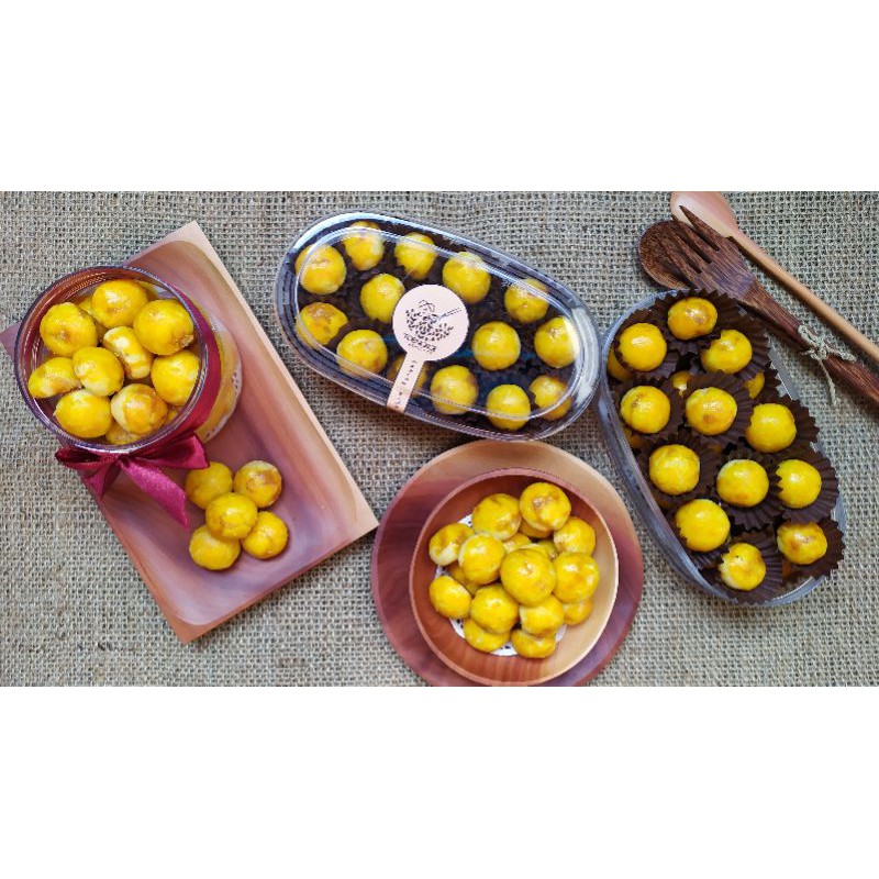 

NASTAR LEMBUT - TOENGKOE ARCHITECT - SCENTSATION BOUQUET - KUE KERING LEBARAN - HAMPERS LEBARAN