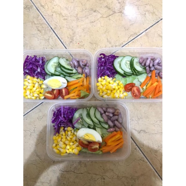 

Salad Sayur (@Ya.Salad!)