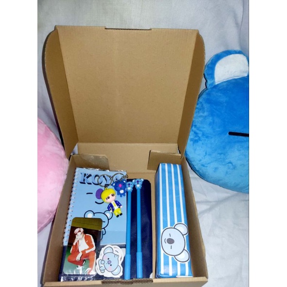 

Gift Box Bt21 (KOYA) Unofficial