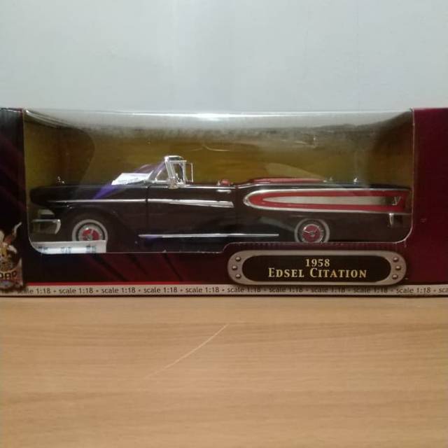 Diecast Edsel Citation 1958 Skala 18