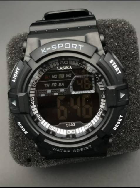 JAM TANGAN SPORT PRIA ANTI AIR_Free Box Dan Batrai Cadangan_Jam Tangan Pria_Anti Air Brand LASIKA