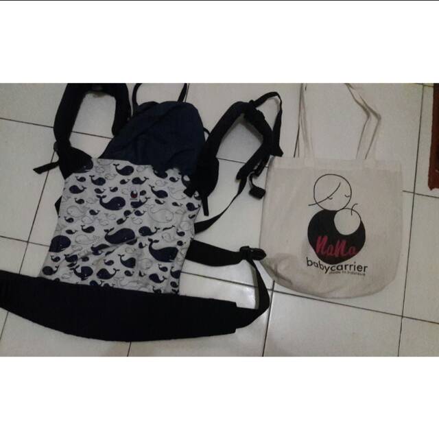PRELOVED NANA BABY CARRIER