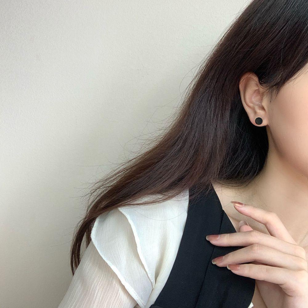 Needway   Anting Pejantan Bulat Harian Pesta Sederhana Pria Warna Solid Lady Korea Earrings