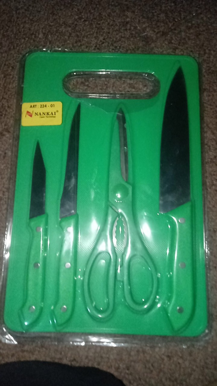 Pisau Set Dapur Plus Talenan