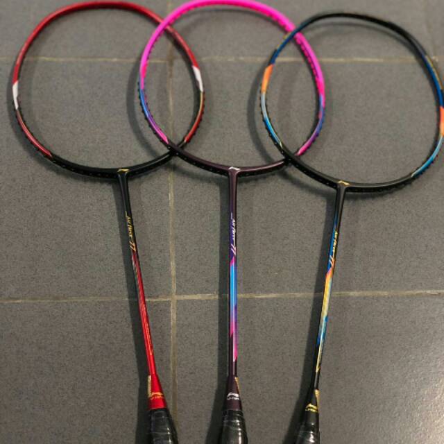 Raket badminton lining air force 77